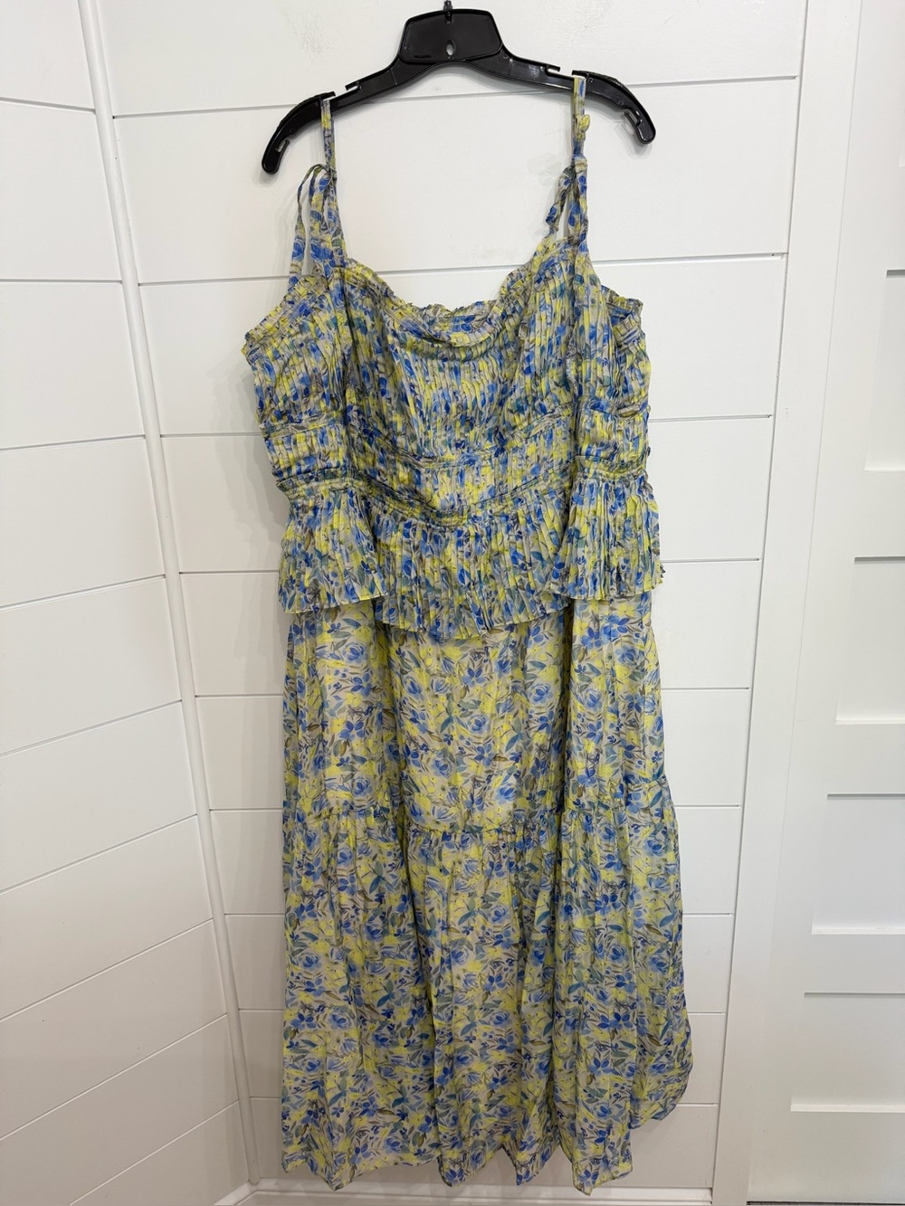 ASTR The Label Multicolor Ethelind Floral Pleated Maxi Dress Size 3X 36782 - Picture 5 of 14